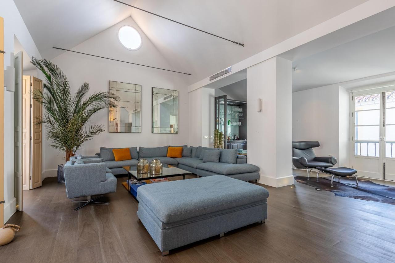 Living4Malaga Aduana Imperial Apartment Bagian luar foto